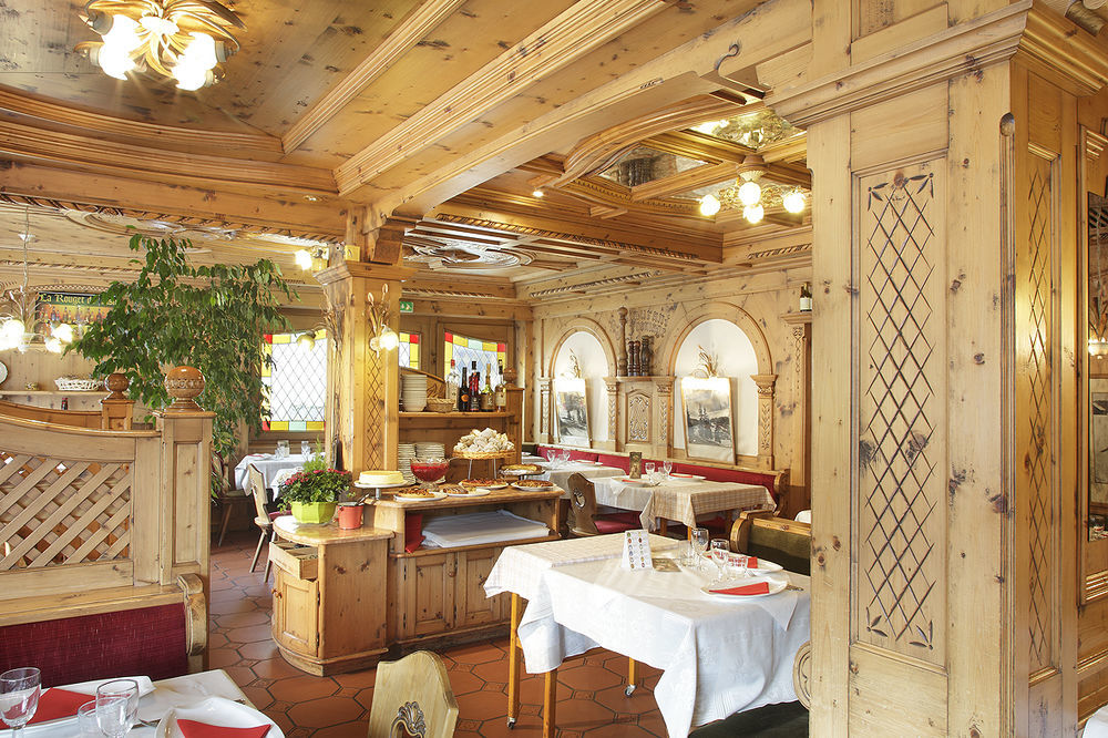 Hotel-Restaurant Le Lac Мальбюисон Экстерьер фото